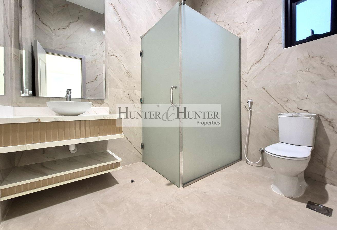 BRAND NEW | TV LOUNGE | LIVING ROOM | ALL ENSUITE photo 21