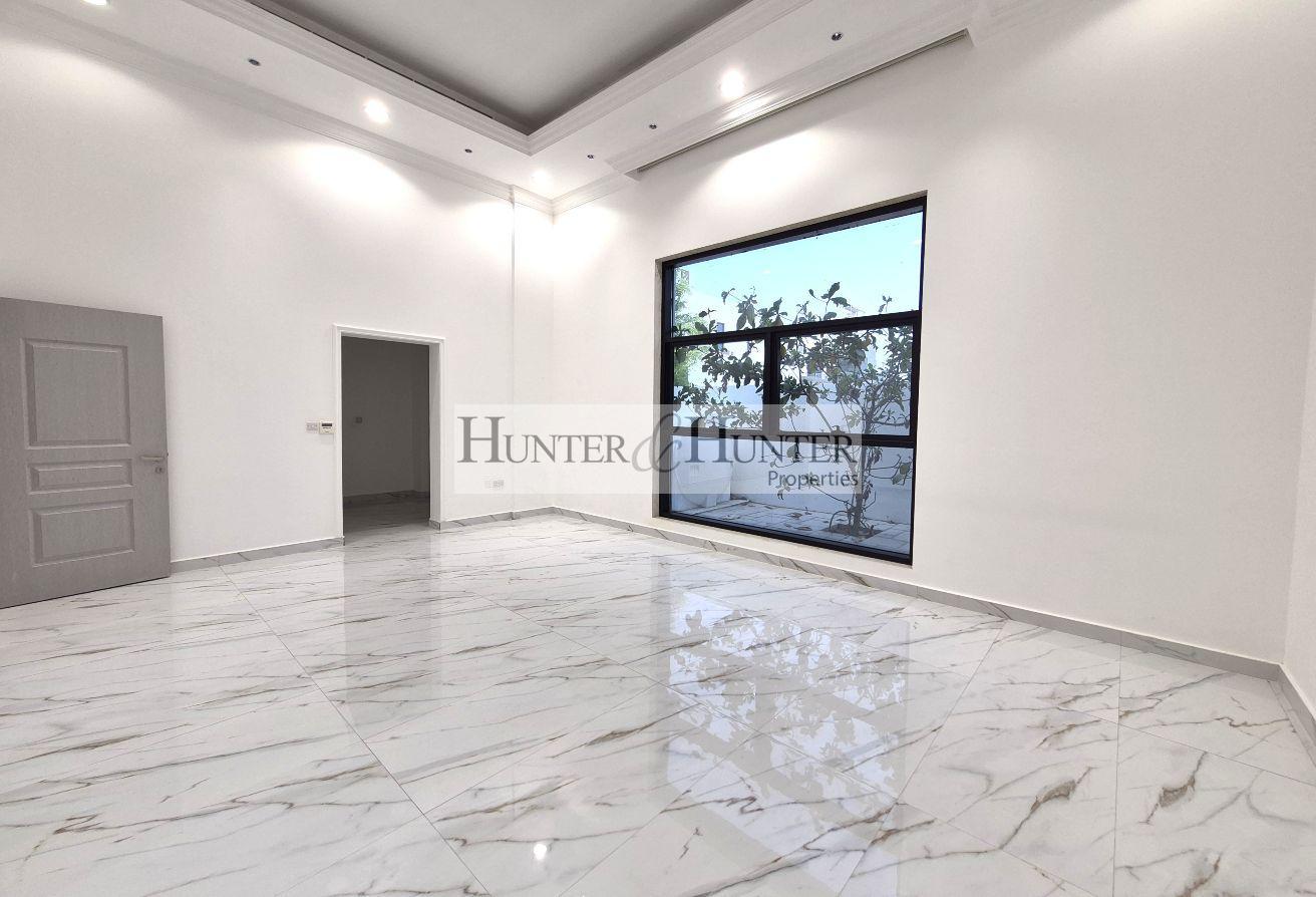 BRAND NEW | TV LOUNGE | LIVING ROOM | ALL ENSUITE photo 19