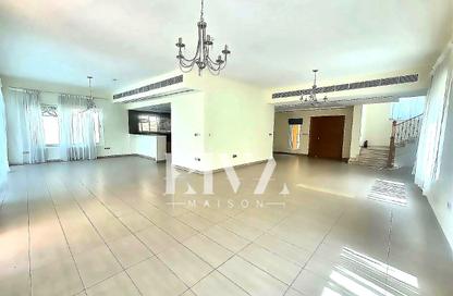 Villa - 4 - 3 for rent in Legacy Nova Villas - District 9 - Jumeirah Park - Dubai