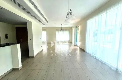Villa - 4 Bedrooms - 3 Bathrooms for rent in Legacy Nova Villas - District 9 - Jumeirah Park - Dubai