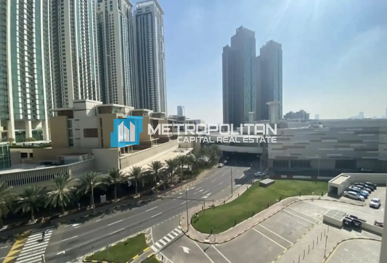 165596073 - Property Main Image