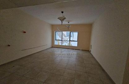 Apartment - 1 Bedroom - 2 Bathrooms for rent in Al Majaz 2 - Al Majaz - Sharjah Apartment - 1 Bedroom - 2 Bathrooms for rent in Al Majaz 2 - Al Majaz - Sharjah