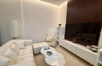 Apartment - 1 Bedroom - 2 Bathrooms for rent in The East Crest by Meteora - District 17 - Jumeirah Village Circle - Dubai