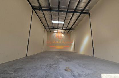Warehouse - Studio for rent in Industrial Area 11 - Sharjah Industrial Area - Sharjah