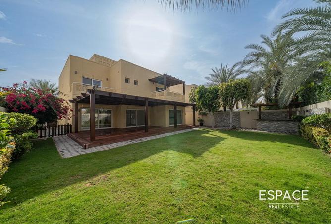 70279031 - الصورة الرئيسية للعقار