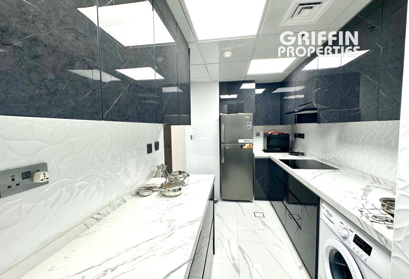 Furnished | Upgraded | 1BHK | JLT | Ready photo 16