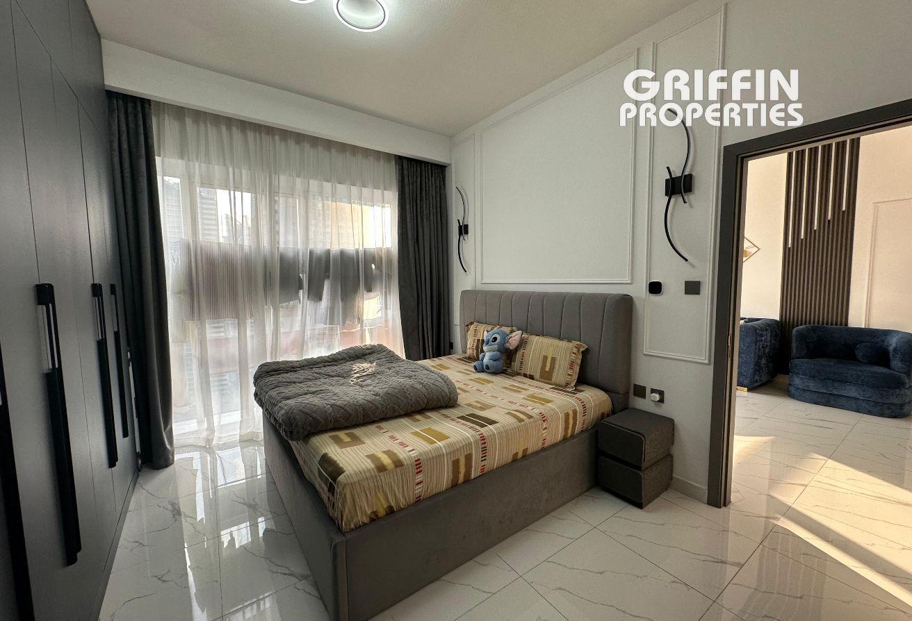 Furnished | Upgraded | 1BHK | JLT | Ready photo 8