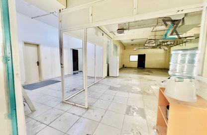 Warehouse - Studio - 2 for rent in Al Quoz Industrial Area 4 - Al Quoz Industrial Area - Al Quoz - Dubai