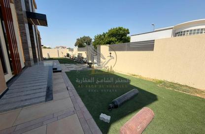 Villa - 5 Bedrooms - 6 Bathrooms for rent in Al Falaj - Al Riqqa - Sharjah