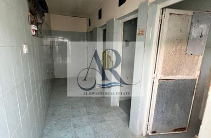 سكن عمال - استوديو - 8 حمامات للايجار في الجرف الصناعية 3 - الجرف الصناعية - عجمان