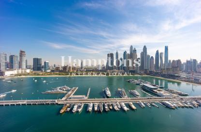 Apartment - 3 - 3 for rent in Palace Beach Residence Tower 1 - Palace Beach Residence - Emaar Beachfront - Dubai Harbour - Dubai
