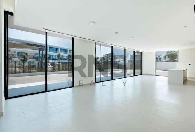 144606247 - Property Image 2