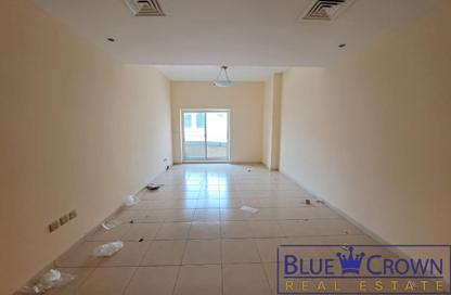Apartment - 1 Bedroom - 2 Bathrooms for rent in Hessa Home Building - Oud Metha - Bur Dubai - Dubai
