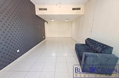 Apartment - 1 Bedroom - 2 Bathrooms for rent in Hessa Home Building - Oud Metha - Bur Dubai - Dubai