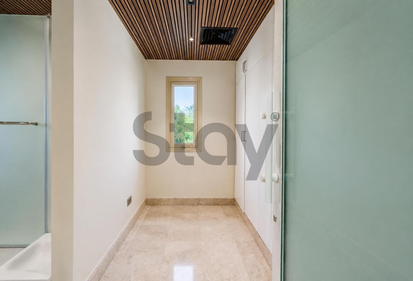 Fully Upgraded | Private Pool | Lake View | E1 photo 18