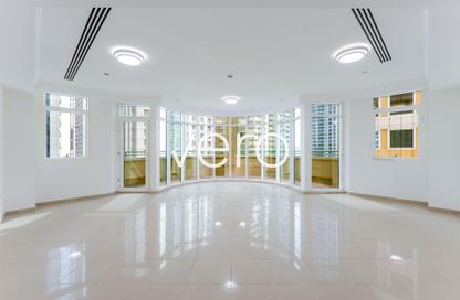 Apartment - 3 Bedrooms - 4 Bathrooms for sale in Marina Crown - Dubai Marina - Dubai