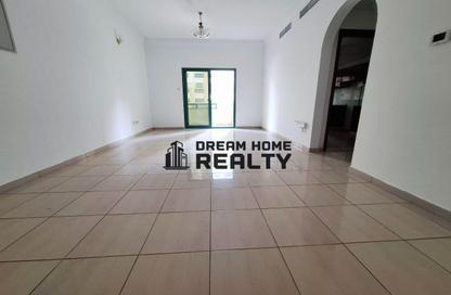 Apartment - 2 - 3 for rent in Emirates Tower - New Al Taawun Road - Al Taawun - Sharjah Apartment - 2 - 3 for rent in Emirates Tower - New Al Taawun Road - Al Taawun - Sharjah