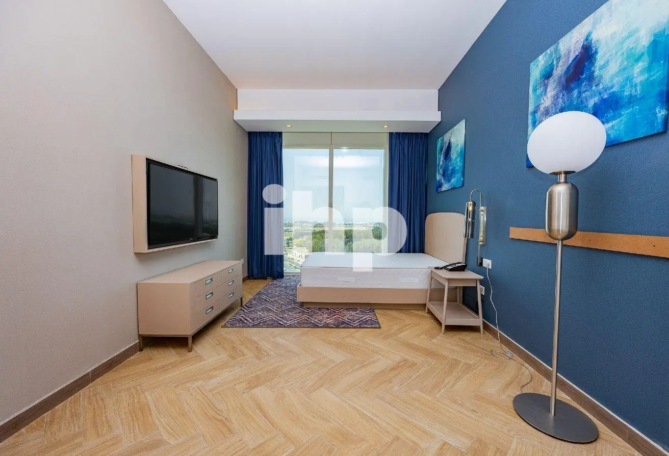 92271835 - Property Main Image