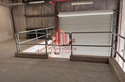 Warehouse - Studio - 1 Bathroom for rent in Jebel Ali - Dubai