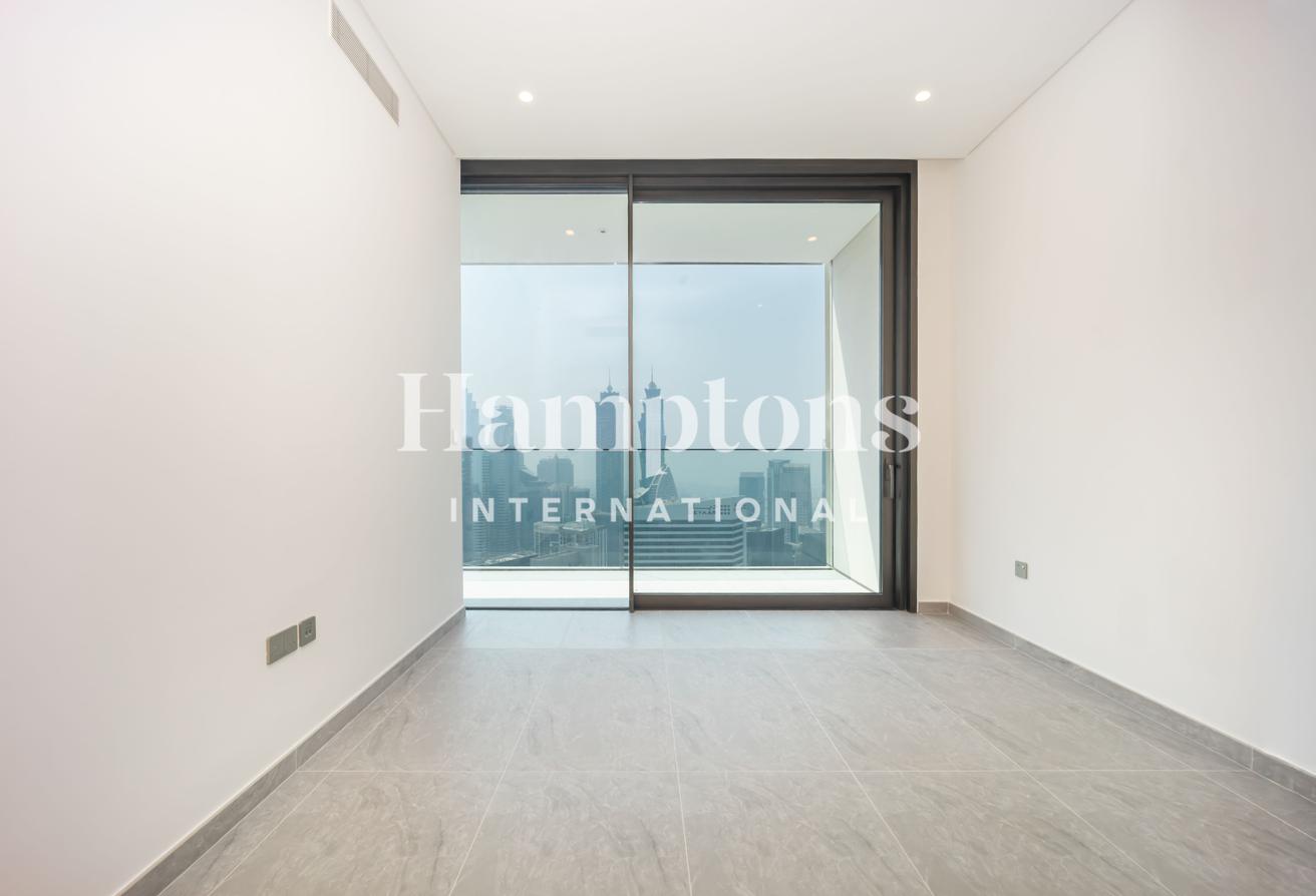 High Floor | Best Layout | Multiple Options photo 20