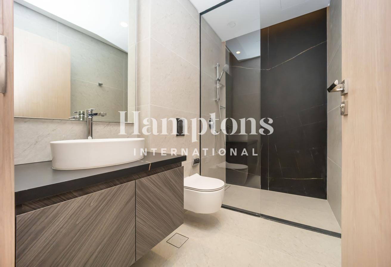 High Floor | Best Layout | Multiple Options photo 30