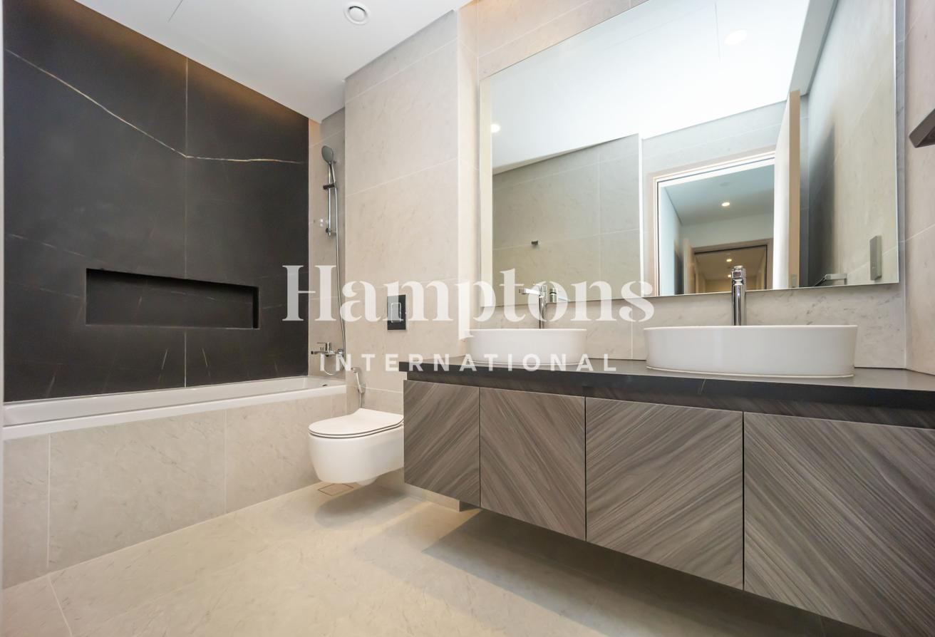 High Floor | Best Layout | Multiple Options photo 29