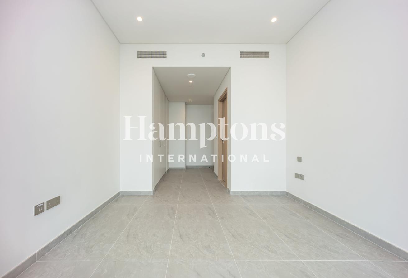 High Floor | Best Layout | Multiple Options photo 21