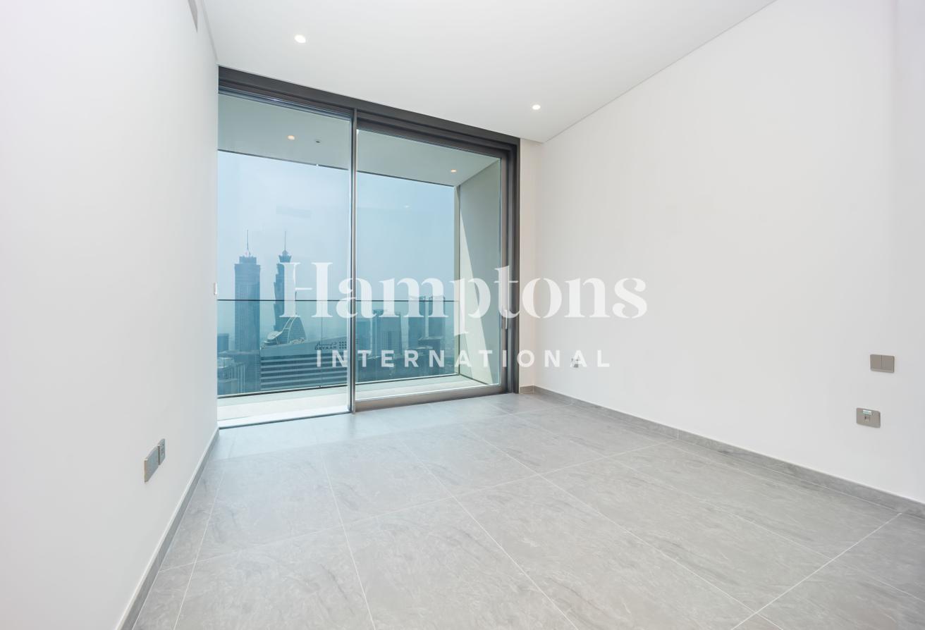 High Floor | Best Layout | Multiple Options photo 22