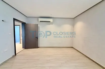 Apartment - 1 Bathroom for rent in Al Zaafaran - Al Khabisi - Al Ain