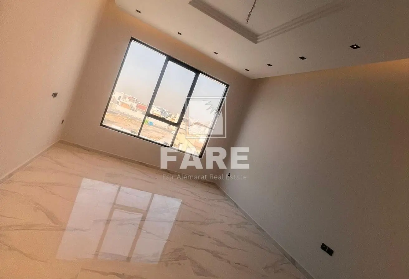 165620248 - الصورة الرئيسية للعقار