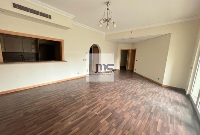 76992120 - Property Main Image