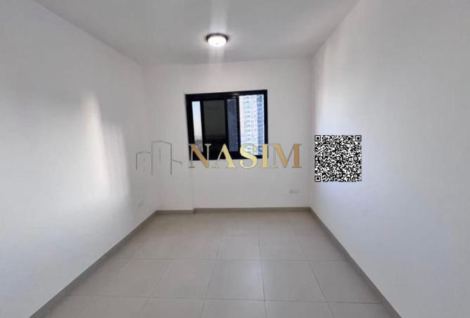 85329637 - Property Image 3