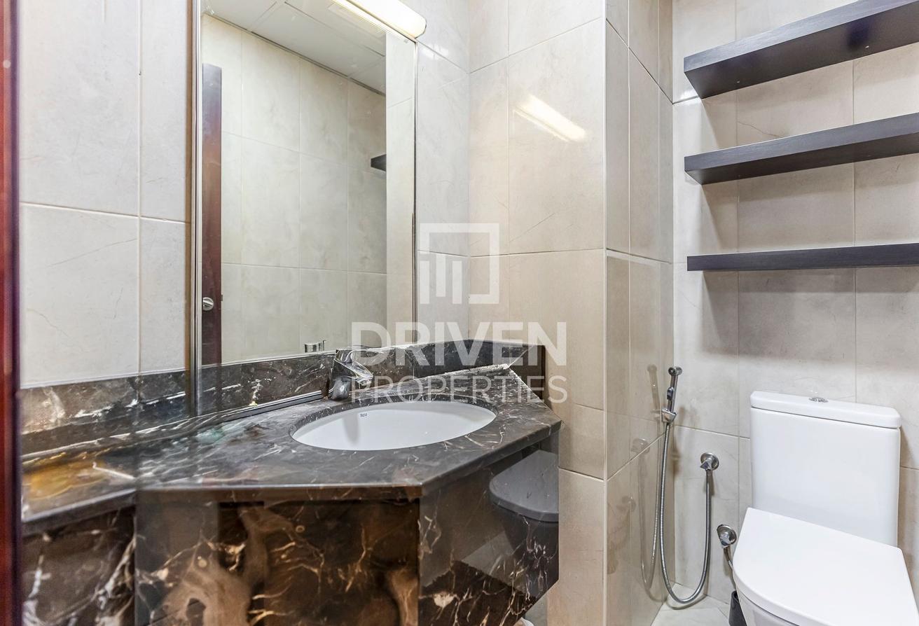 Chiller Free | Close to Metro | Large Layout photo 11