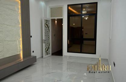 Townhouse - 5 Bedrooms - 7+ Bathrooms for sale in Al Yasmeen 1 - Al Yasmeen - Ajman