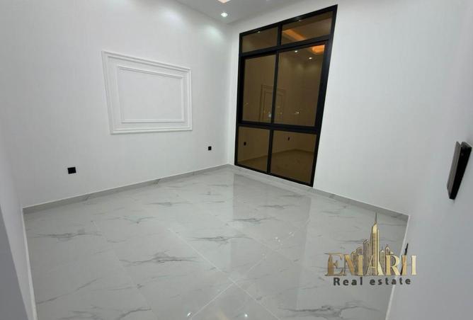 99989761 - صورة العقار 2