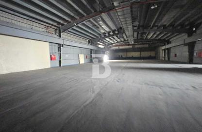 Warehouse - Studio for rent in Mussafah Industrial Area - Mussafah - Abu Dhabi