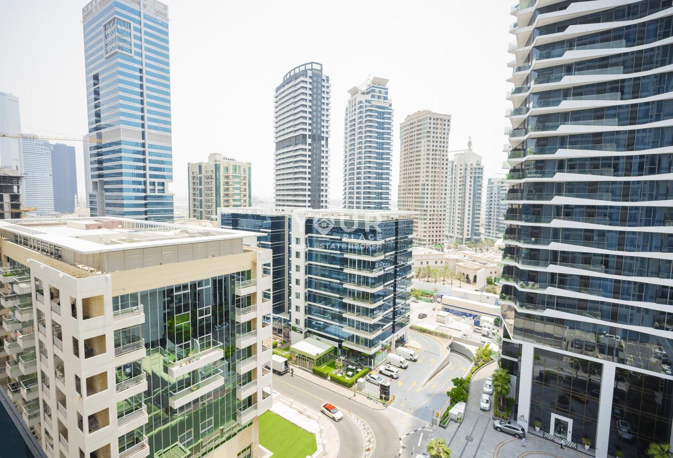 Chiller Free | Fully-Furnished | Canal View photo 19