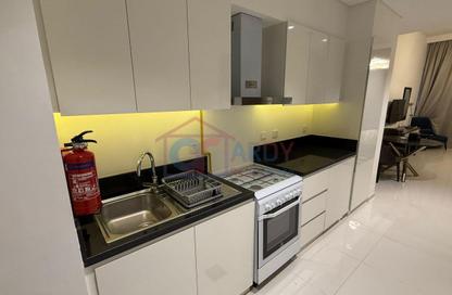 Apartment - Studio - 1 for sale in Golf Promenade 2B - Golf Promenade 2 - Golf Town - Damac Hills - Dubai
