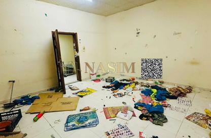 مجمع سكني - 8 غرف نوم - 8 حمامات للايجار في الجرف الصناعية 2 - الجرف الصناعية - عجمان