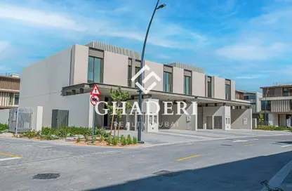 Townhouse - 3 Bedrooms - 4 Bathrooms for sale in Nad Al Sheba Gardens 1 - Nad Al Sheba Gardens - Nad Al Sheba - Dubai