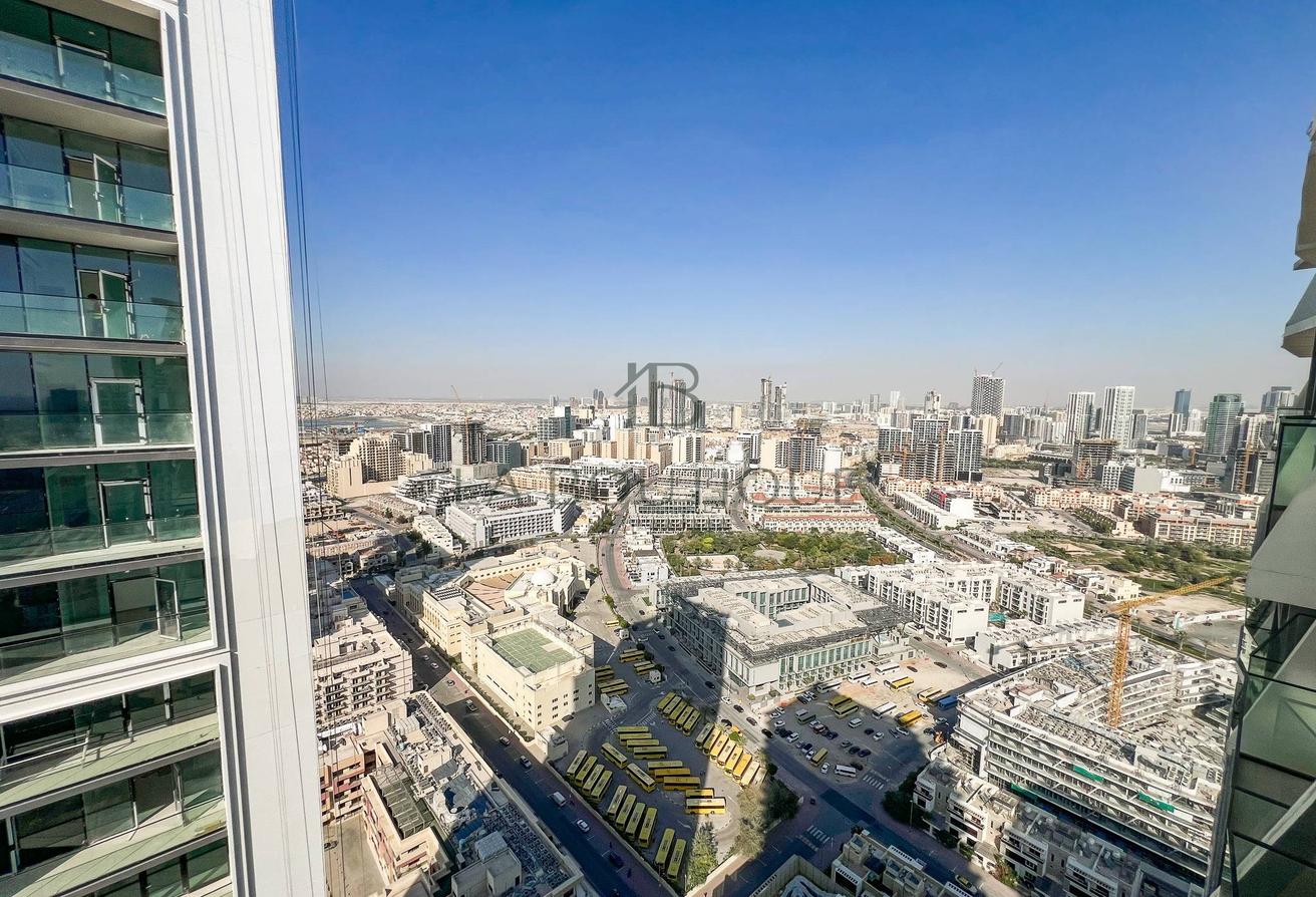 Top Floor | Exclusive | Fully Furnished photo 10