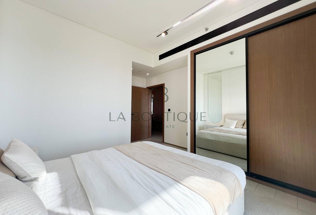 Top Floor | Exclusive | Fully Furnished photo 18