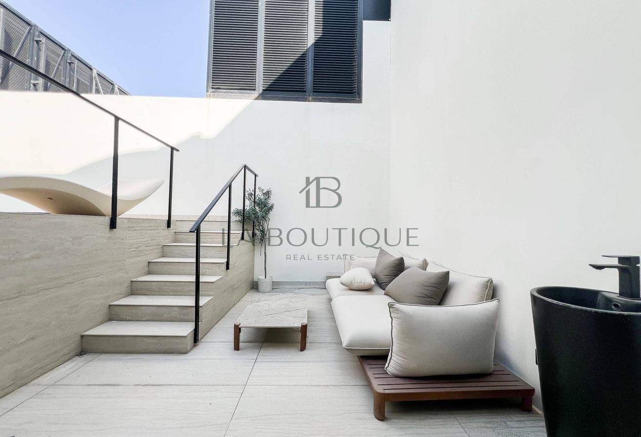 Top Floor | Exclusive | Fully Furnished photo 24