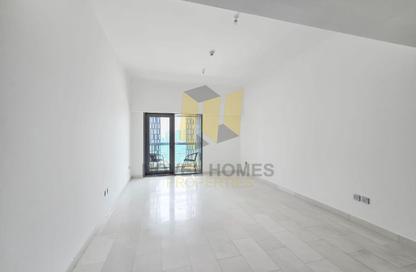 Apartment - 1 - 2 for rent in Cayan Tower - Dubai Marina - Dubai