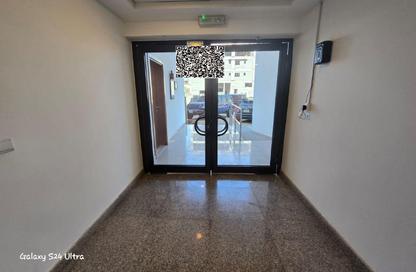 عمارة بالكامل - استوديو - 3 حمامات للبيع في عجمان جلوبال سيتي - العالية - عجمان