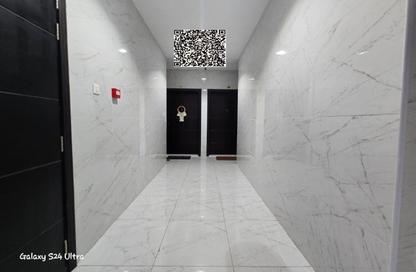 عمارة بالكامل - استوديو - 3 حمامات للبيع في عجمان جلوبال سيتي - العالية - عجمان