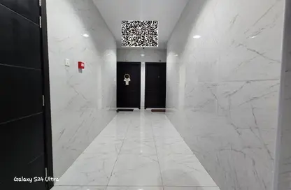 عمارة بالكامل - استوديو - 3 حمامات للبيع في عجمان جلوبال سيتي - العالية - عجمان