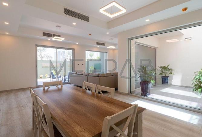 54942748 - صورة العقار 3