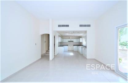 Villa - 4 - 3 for sale in Meadows 9 - Meadows - Dubai