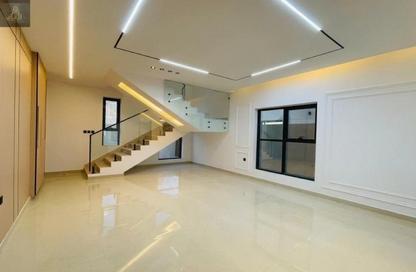 Villa - 4 - 6 for sale in Al Helio 1 - Al Helio - Ajman Villa - 4 - 6 for sale in Al Helio 1 - Al Helio - Ajman